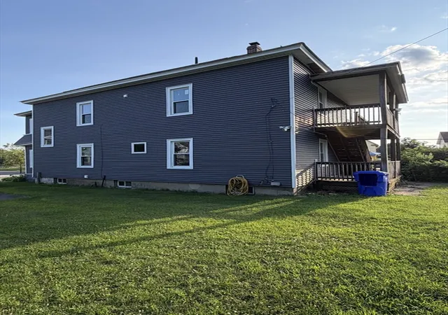 4th image of 72 Melrose, Springfield, MA 01109 | MLS# 73556032