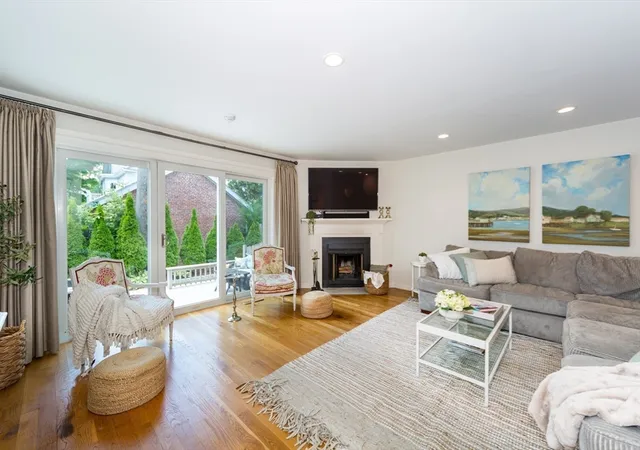Listing Photo 4 - Condo for sale in building located at 26 Denmark Ln, Needham, MA 02492 - Unit #26