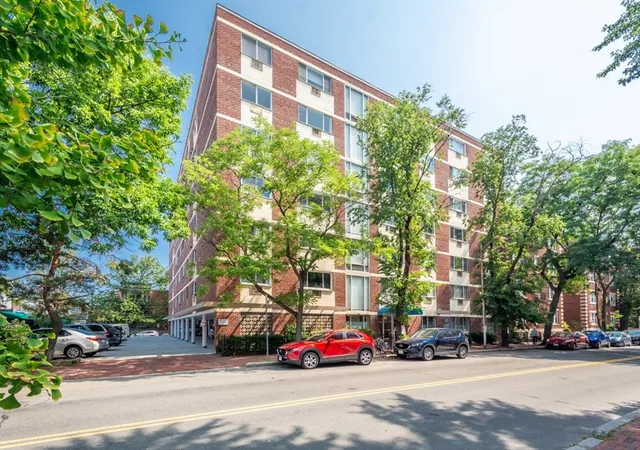 10th image of 287 Harvard St #79, Cambridge, MA 02139 | MLS# 73565322