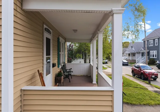 4th image of 32 Milton St, New Bedford, MA 02740 | MLS# 73524079