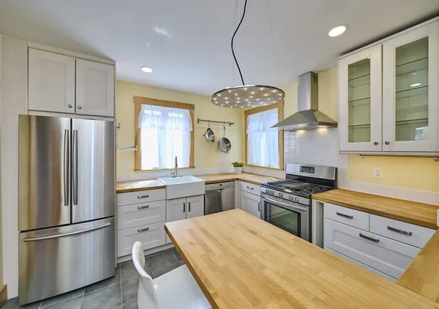 Homes for sale in Cambridge, MA | 3 Foch St, Cambridge, MA 02140 | MLS# 73503130