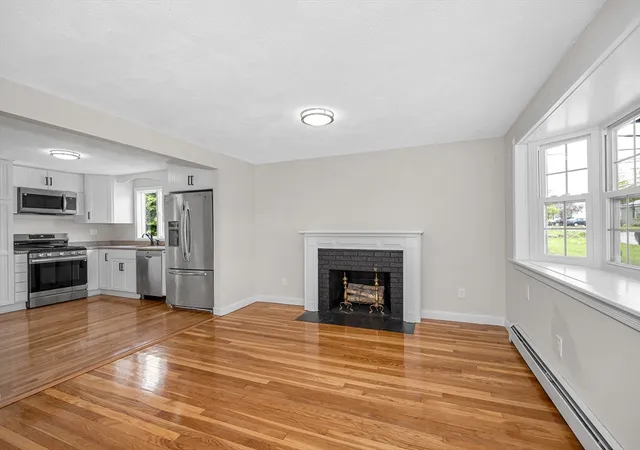 Homes for sale in Worcester, MA | 13 Mount Ave, Worcester, MA 01606 | MLS# 73523996