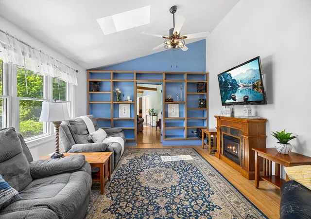4th image of 71 Cains Hill Dr, East Taunton, MA 02718 | MLS# 73530137