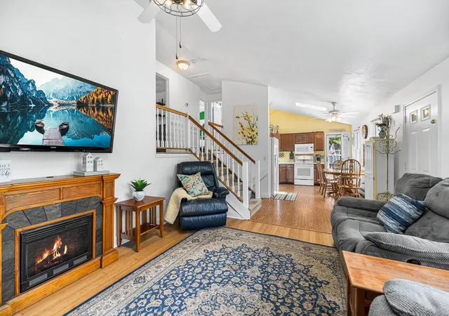 5th image of 71 Cains Hill Dr, East Taunton, MA 02718 | MLS# 73530137