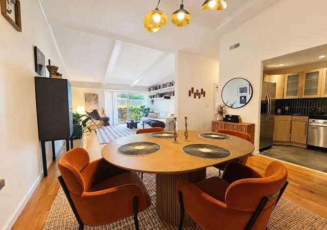 1st image of 55 Broadlawn Park #16B, Chestnut Hill, MA 02467 | MLS# 73564774
