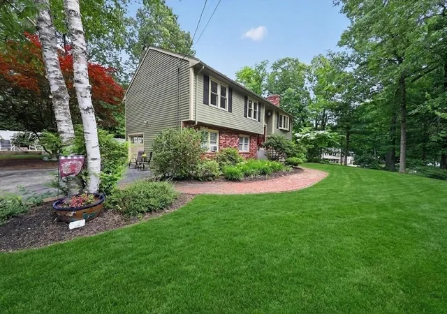 2nd image of 42 Willow Road, Hanover, MA 02339 | MLS# 73537234