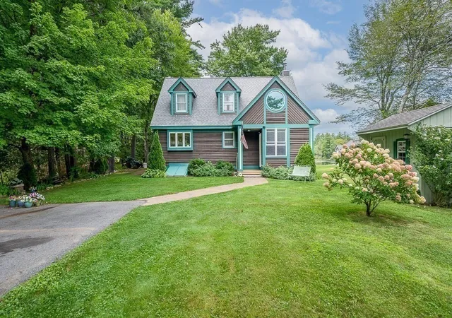 5th image of 5 Abenaki St, Hubbardston, MA 01452 | MLS# 73567862