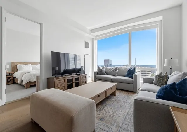 1st image of 240 Devonshire St #5907, Boston, MA 02110 | MLS# 73546892
