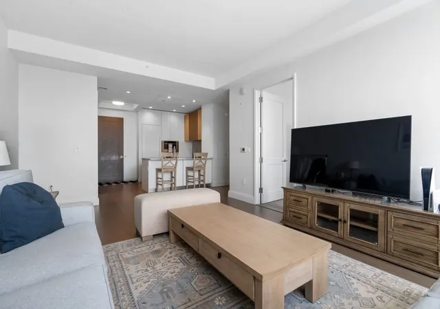 5th image of 240 Devonshire St #5907, Boston, MA 02110 | MLS# 73546892