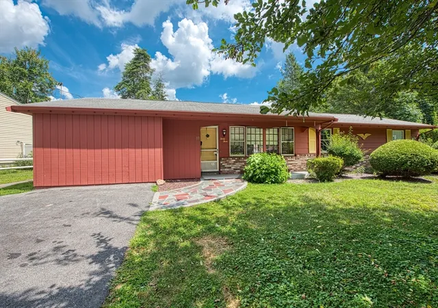 1st image of 33 Upton St, Brockton, MA 02302 | MLS# 73560525