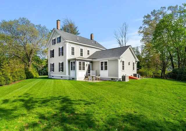 Homes for sale in Andover, MA | 275 S Main St, Andover, MA 01810 | MLS# 73517526