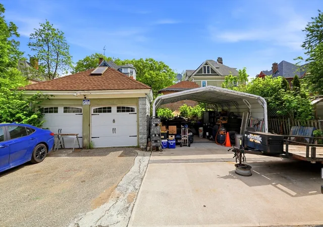 38th image of 151 Bowdoin St, Springfield, MA 01109 | MLS# 73520651