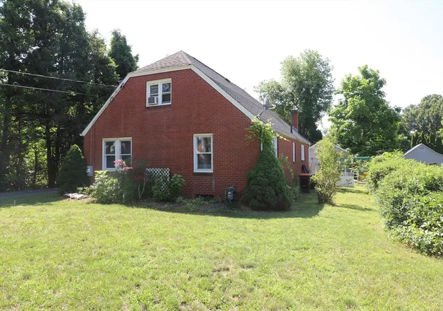 2nd image of 749 Mill St, Feeding Hills, MA 01030 | MLS# 73558242