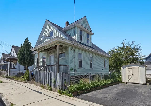 4th image of 27 Davis, Malden, MA 02148 | MLS# 73553320