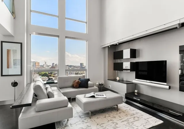 2nd image of 360 Newbury Street #805, Boston, MA 02115 | MLS# 73565541