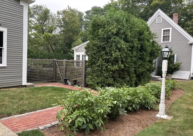 Photo 3 of Sale Pending at 190 Mountain Ave, Pembroke, MA 02359 | MLS# 73550436 | Listing updated on 2026-09-18