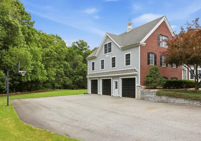 Homes for sale in Westford, MA | 14 Morning Glory Circle, Westford, MA 01886 | MLS# 73542409