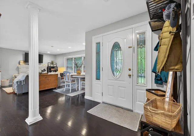 5th image of 26 Maplewood Ave, Sudbury, MA 01776 | MLS# 73519715