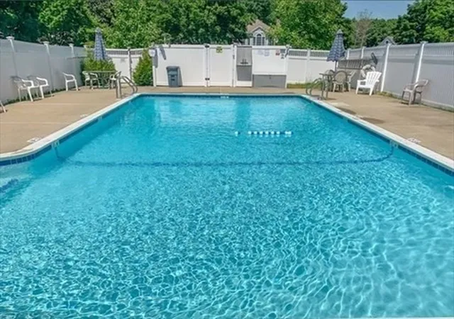 Homes for sale in Lexington, MA | 119 Emerson Gardens Rd #119, Lexington, MA 02420 | MLS# 73533010