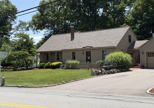 1st image of 190 Congress St, Milford, MA 01757 | MLS# 73547528
