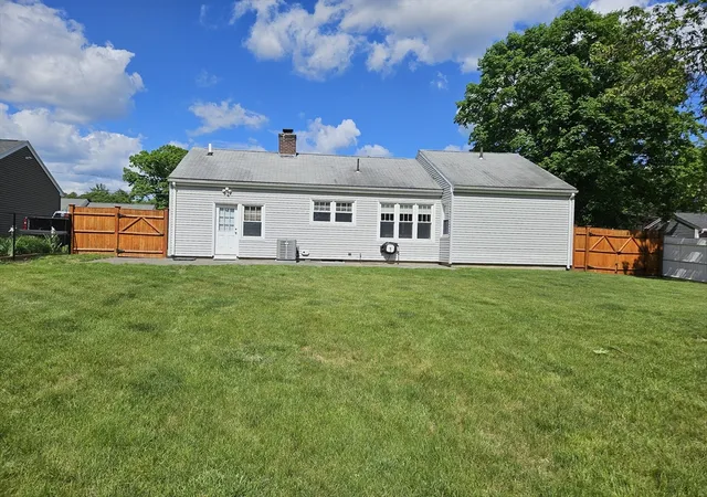 Homes for sale in Chelmsford, MA | 6 Miland Ave, Chelmsford, MA 01824 | MLS# 73527367