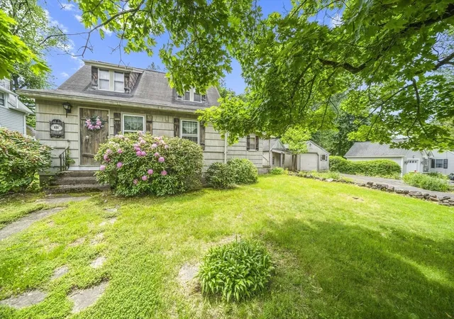Homes for sale in Longmeadow, MA | 131 Lincoln, Longmeadow, MA 01106 | MLS# 73527225