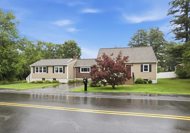 Photo 3 of Sale Pending at 2 Westwood St, Burlington, MA 01803 | MLS# 73559831 | Listing updated on 2026-09-04