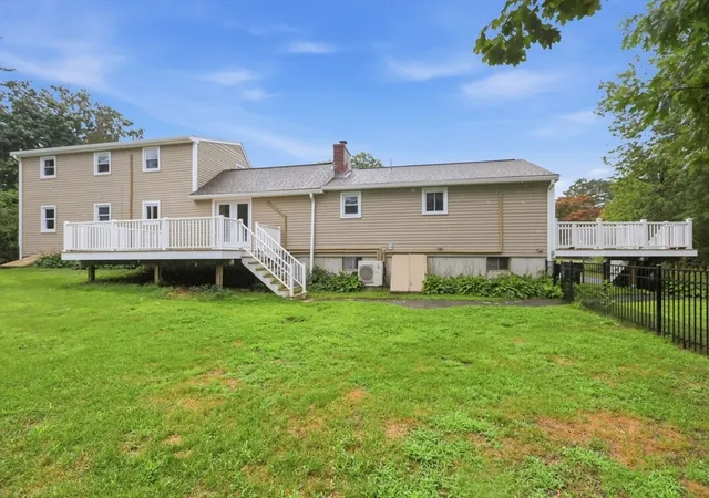 Photo 4 of Sale Pending at 2 Westwood St, Burlington, MA 01803 | MLS# 73559831 | Listing updated on 2026-09-04