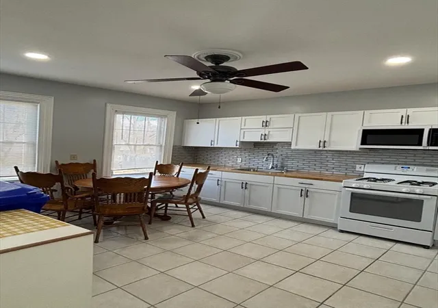 1st image of 28 Fifield St, Dorchester, MA 02122 | MLS# 73515117