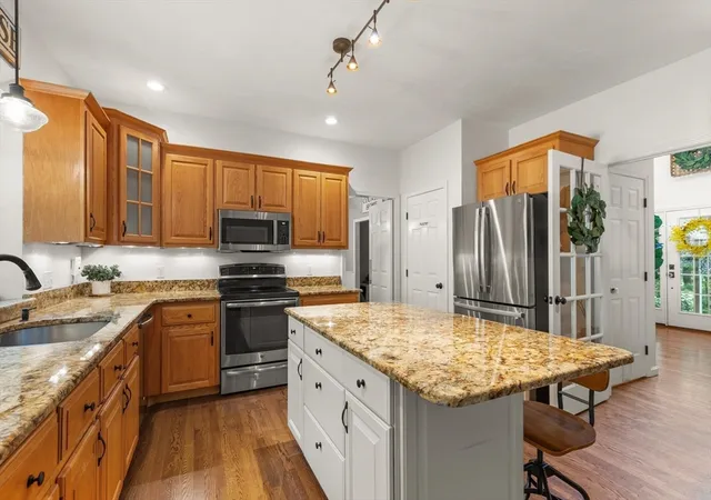Photo 4 of Single family home for sale at 2 Brookside St, Upton, MA 01568 | MLS# 73562333 | Listing updated on 2026-09-16