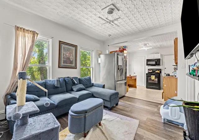 4th image of 42 Albion Street, Lowell, MA 01850 | MLS# 73562555