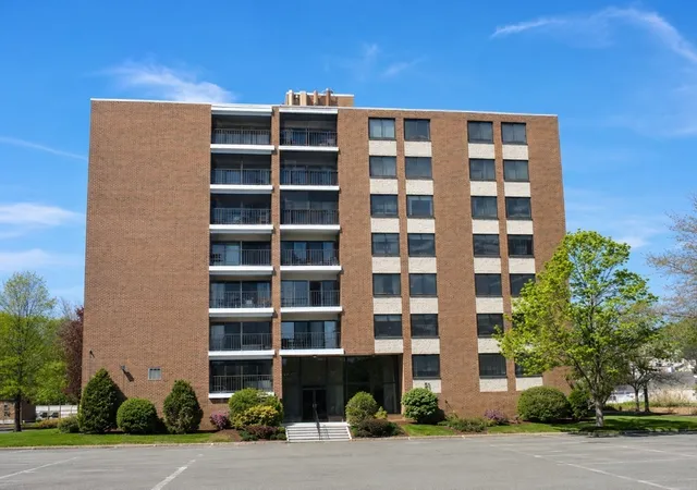 Photo 1 of Condo for sale at 51 Melrose St #5F, Melrose, MA 02176 | MLS# 73569094 | Listing updated on 2026-09-18