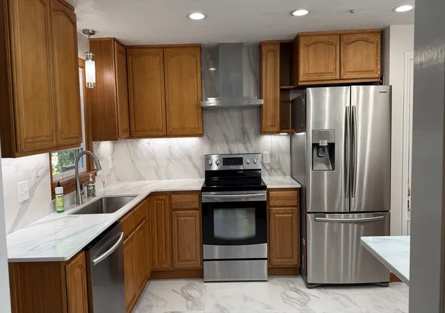 image of 48 Badger Rd, Framingham, MA 01702 | MLS# 73551286
