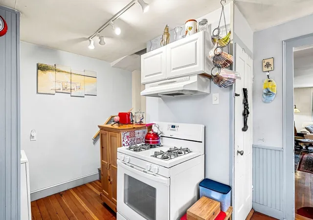 5th image of 65-67 Lime St #2, Newburyport, MA 01950 | MLS# 73546119