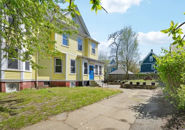 Homes for sale in Somerville, MA | 9 Kidder Ave, Somerville, MA 02144