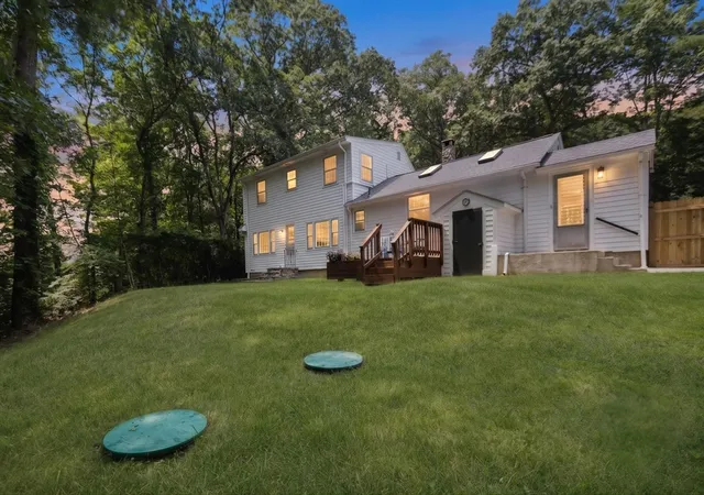 41st image of 15 Williams Road, Smithfield, RI 02917 | MLS# 73560337