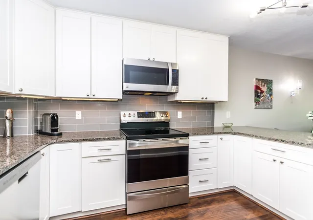 Homes for sale in Watertown, MA | 164 Galen Street #52, Watertown, MA 02472 | MLS# 73529613