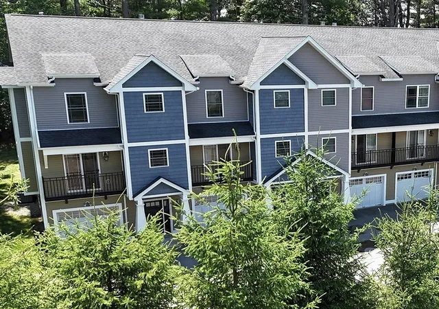 Homes for sale in Foxboro, MA | 161 Chestnut Street #C, Foxboro, MA 02035 | MLS# 73549383