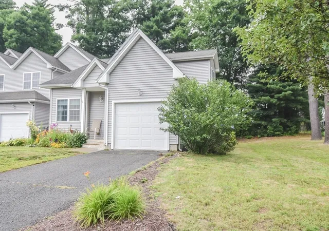 3rd image of 1 Ains Manor Rd #1, Palmer, MA 01069 | MLS# 73553240