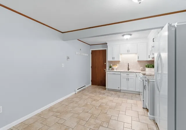 Homes for sale in Northborough, MA | 39 Pleasant St, Northborough, MA 01532