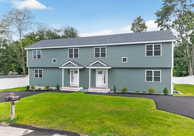 30th image of 16 Neillian Way #16, Bedford, MA 01730 | MLS# 73566737