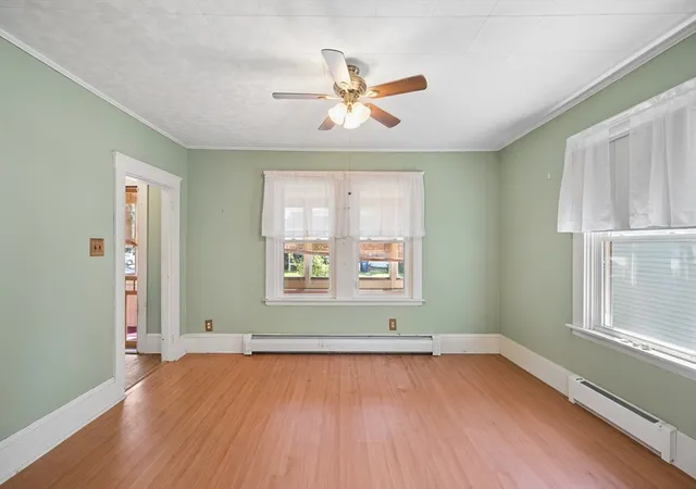 5th image of 256 Green St, Fairhaven, MA 02719 | MLS# 73555200