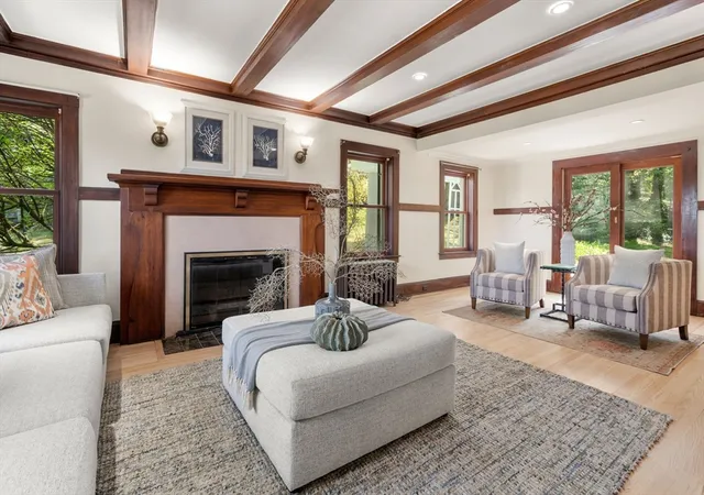 4th image of 90 Hull St, Newton, MA 02458 | MLS# 73518711