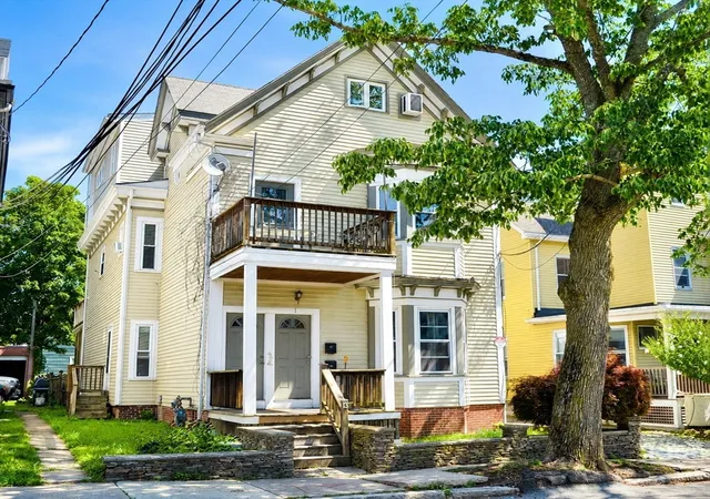 1st image of 13 Howe St, Somerville, MA 02145 | MLS# 73559564