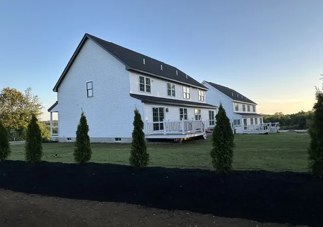 3rd image of 13 Leo'S Way #13, Sterling, MA 01564 | MLS# 73527022