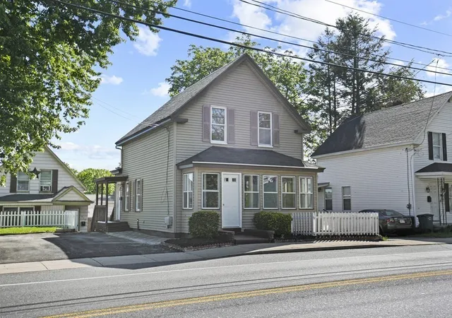 2nd image of 615 North Main Street, Leominster, MA 01453 | MLS# 73536052
