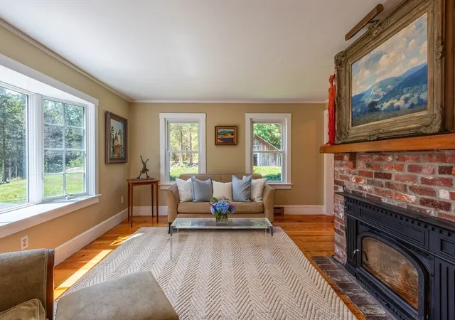 4th image of 8 Lufkin Point Road, Essex, MA 01929 | MLS# 73559611