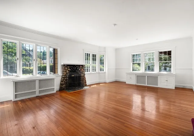 4th image of 9-11 Hampden Street, Wellesley, MA 02482 | MLS# 73503038
