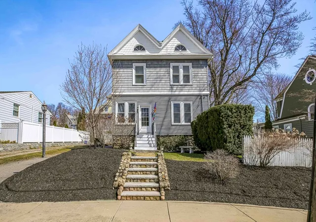 Photo 2 of Single family home for sale at 1 Ashmore Rd, Worcester, MA 01602 | MLS# 73529158 | Listing updated on 2026-08-05