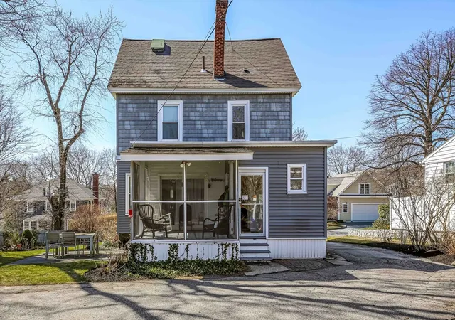 Photo 3 of Single family home for sale at 1 Ashmore Rd, Worcester, MA 01602 | MLS# 73529158 | Listing updated on 2026-08-05